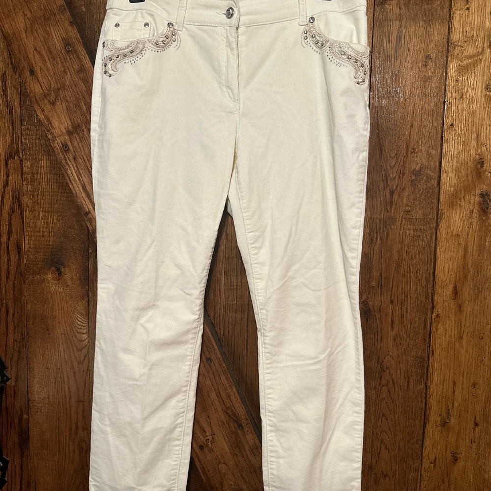 Chico’s embellishment soft jeans